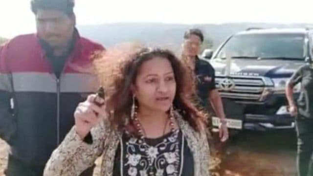 IAS Puja Khedkar's mother