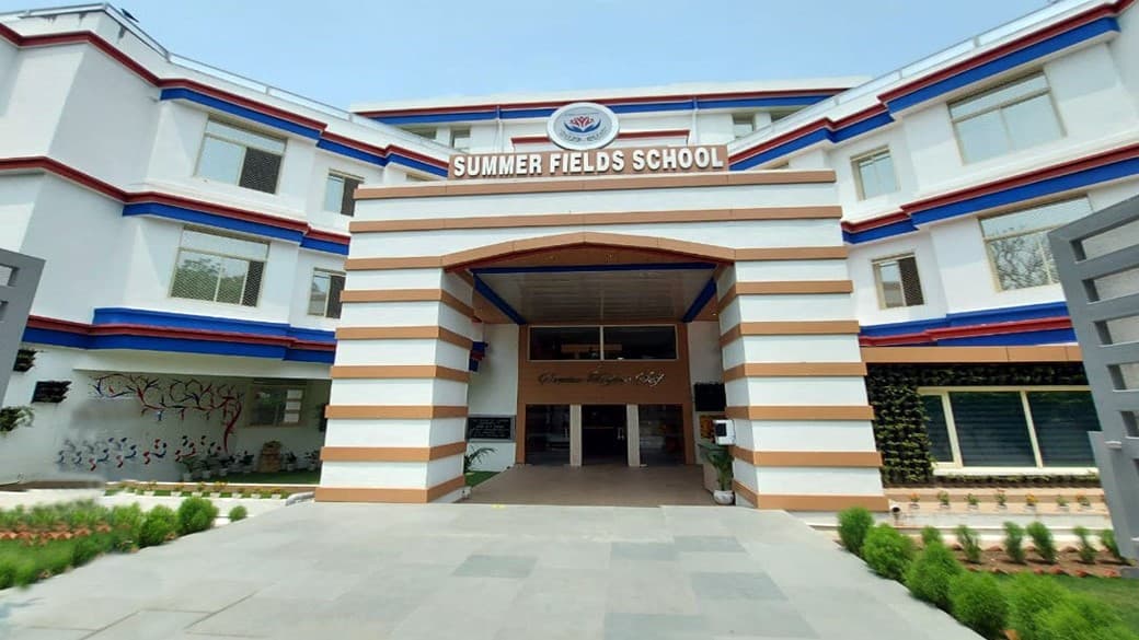 Summer Fields School