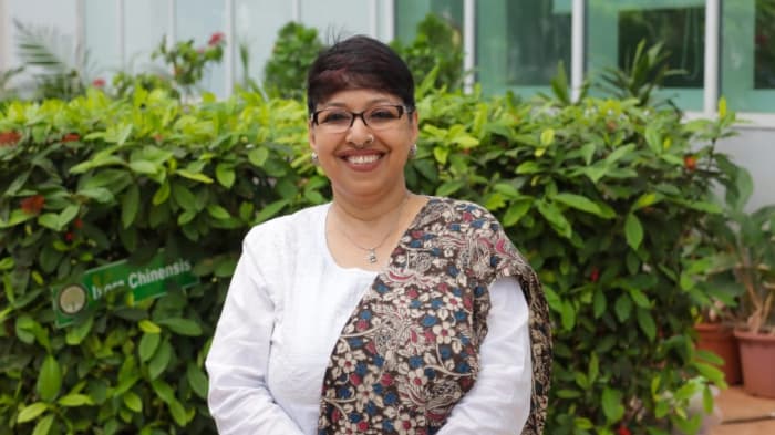 Dr Srabani Basu