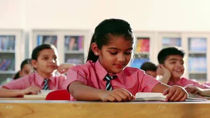 MCD launches 24 Nigam Shri schools across Delhi from new session