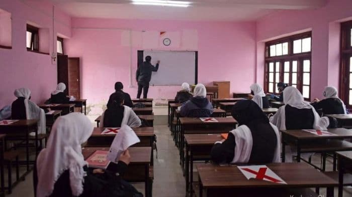 J&K govt takes over 58 schools linked to banned Jamaat-e-Islami