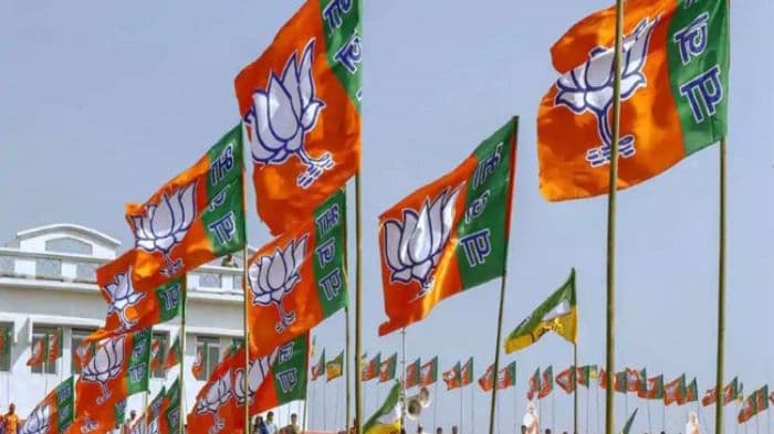 BJP sweeps Gujarat civic polls, wins all 15 municipal corporations