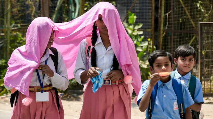 Delhi govt directs schools to conduct remedial classes during summer holidays