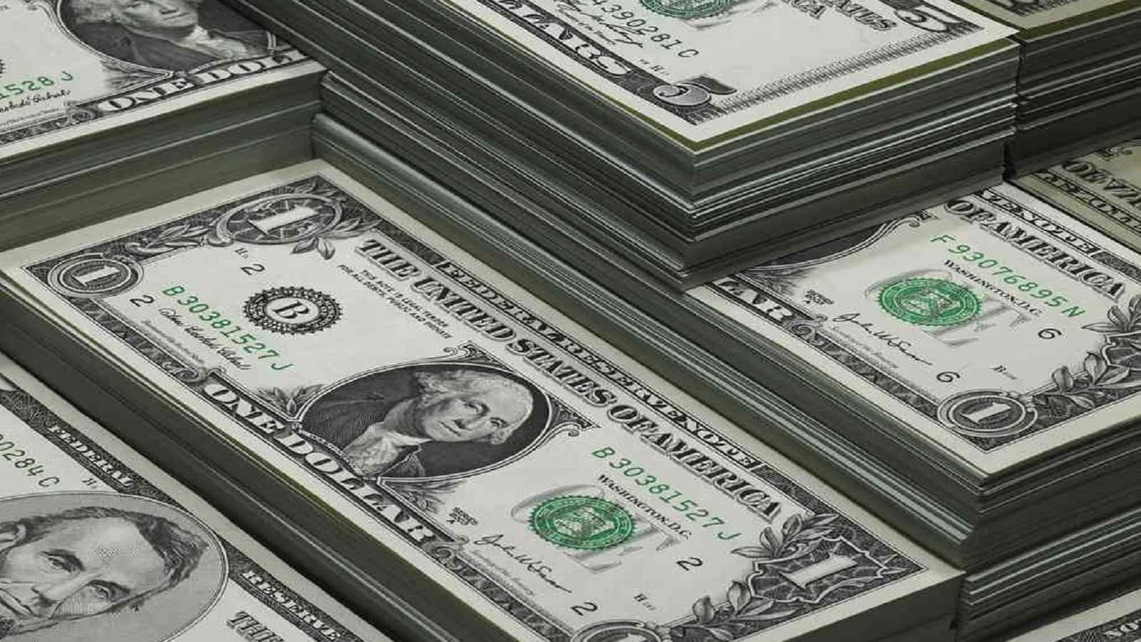 India Forex Reserves Hit Record $740.803 Billion, Jump $11.475 Billion in a Week