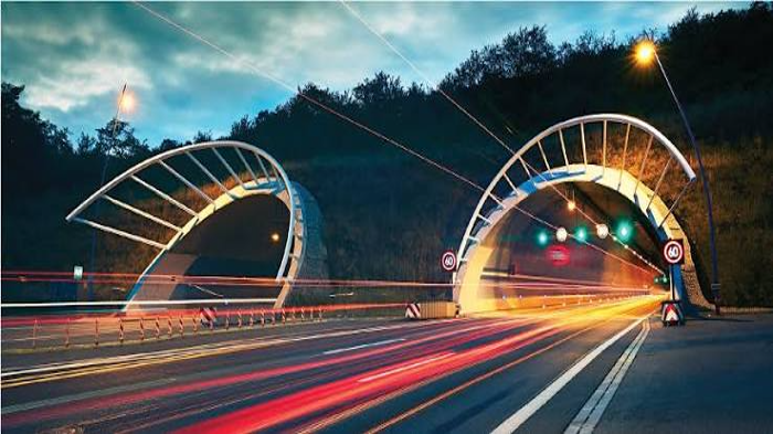 India’s Infrastructure Transformation Takes Shape Through Bridges, Tunnels and Expressways