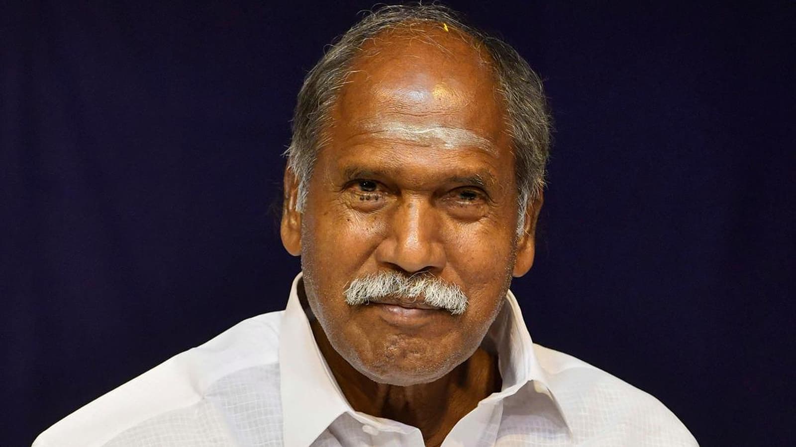 Rangasamy sets record for fifth term as Puducherry CM; NDA edges toward majority