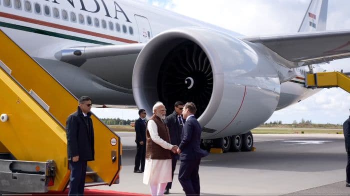Modi, Swedish PM exchange Tagore-themed gifts during Sweden visit