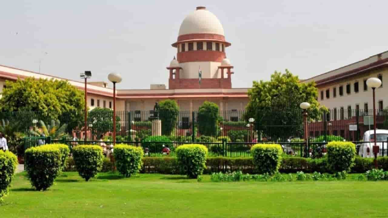 SC to hear plea against CBSE’s new three-language policy for Class 9