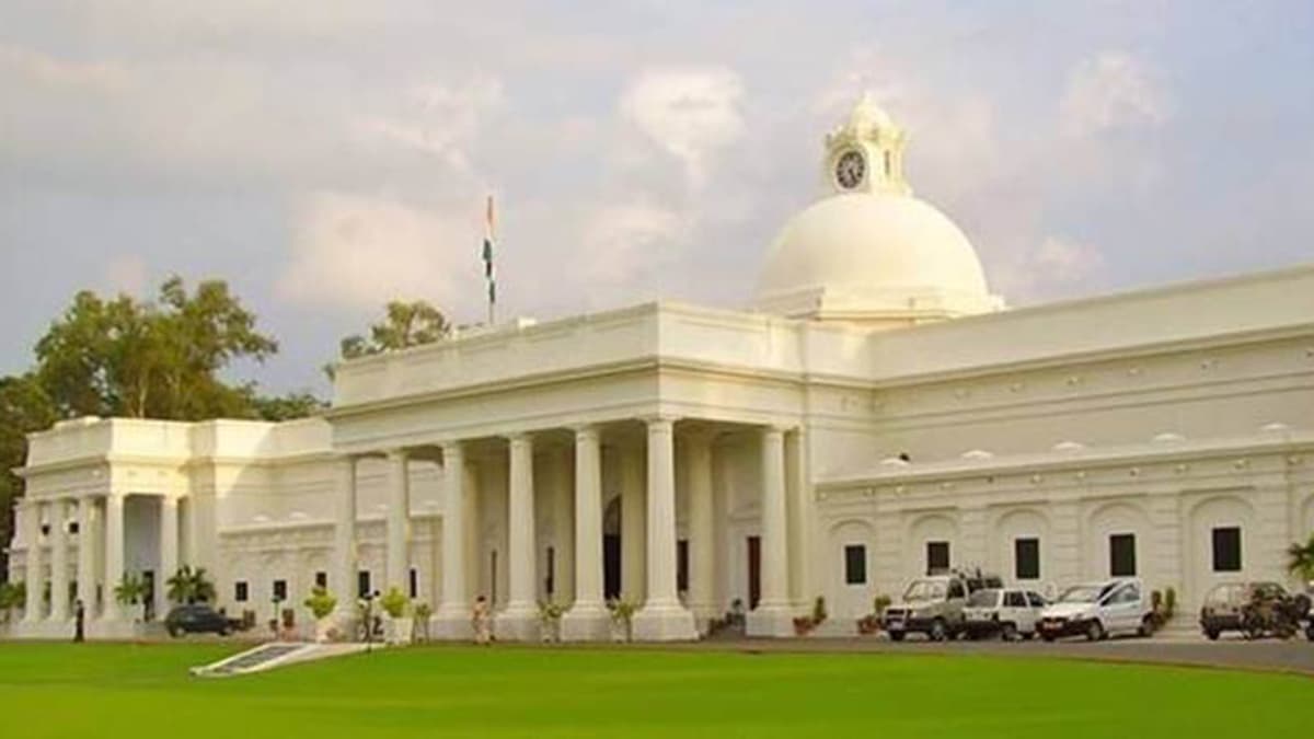 JEE Advanced 2026: IIT Roorkee issues counseling clarification, addresses data security concerns