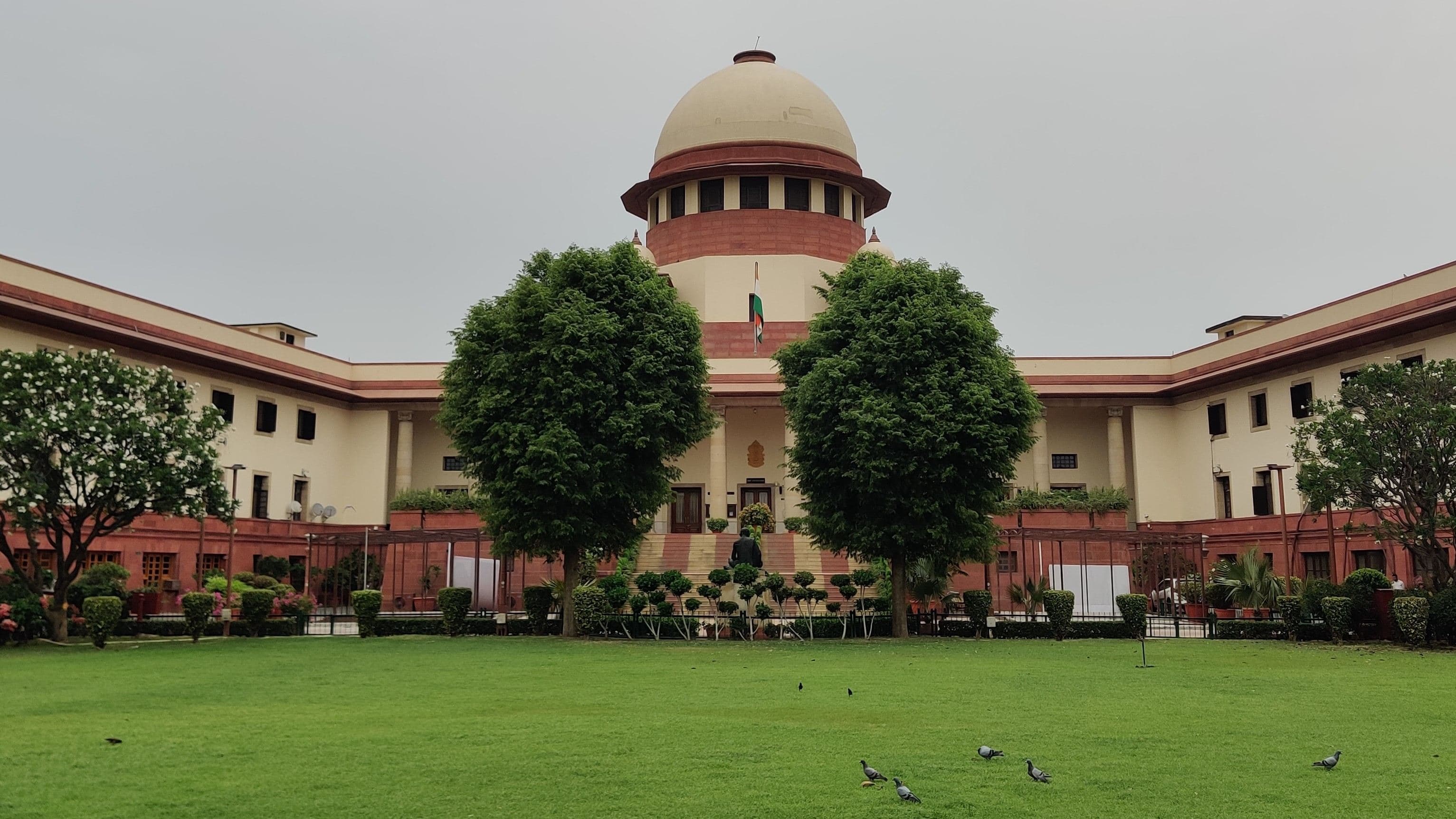 SC asks govt to respond to PIL challenging CBSE OSM evaluation