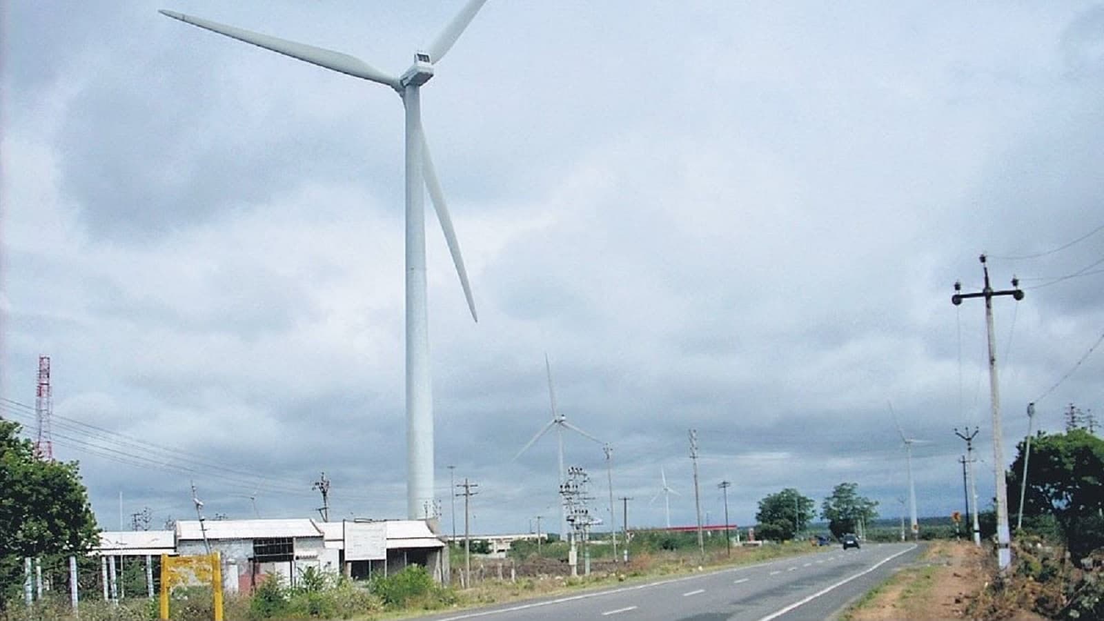 Tamil Nadu Wind Power Generation Rises 3.31% as July-August Output Surges