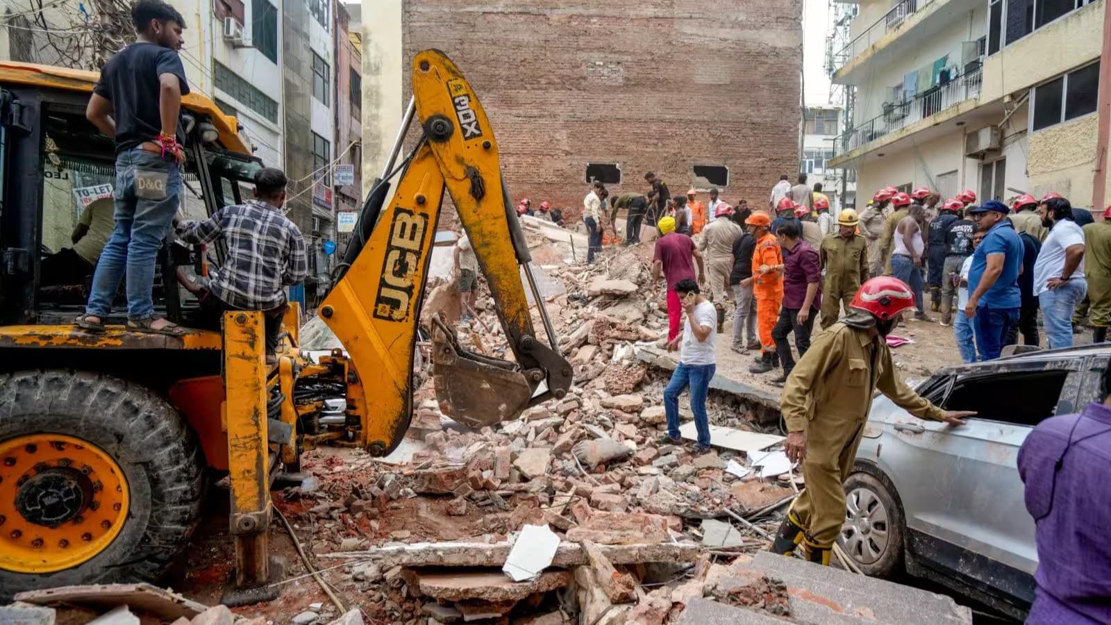 Satya Niketan PG collapse kills 7, Delhi orders city-wide safety checks as owner absconds and probe intensifies