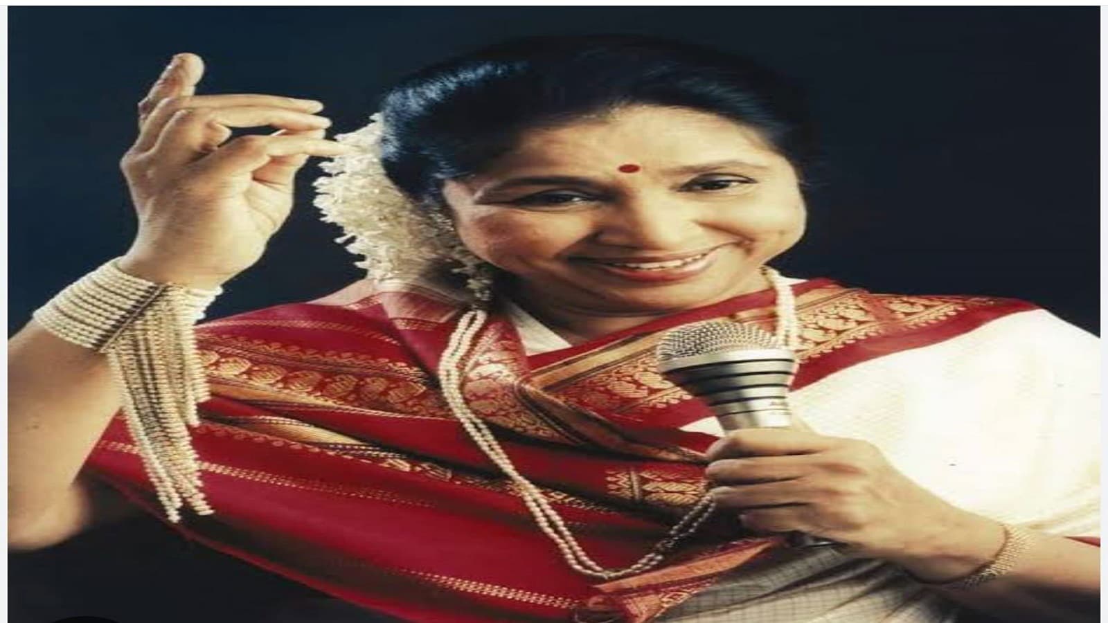 Soni Razdan Pays Tribute to Asha Bhosle with ‘Ae Meri Zindagi’