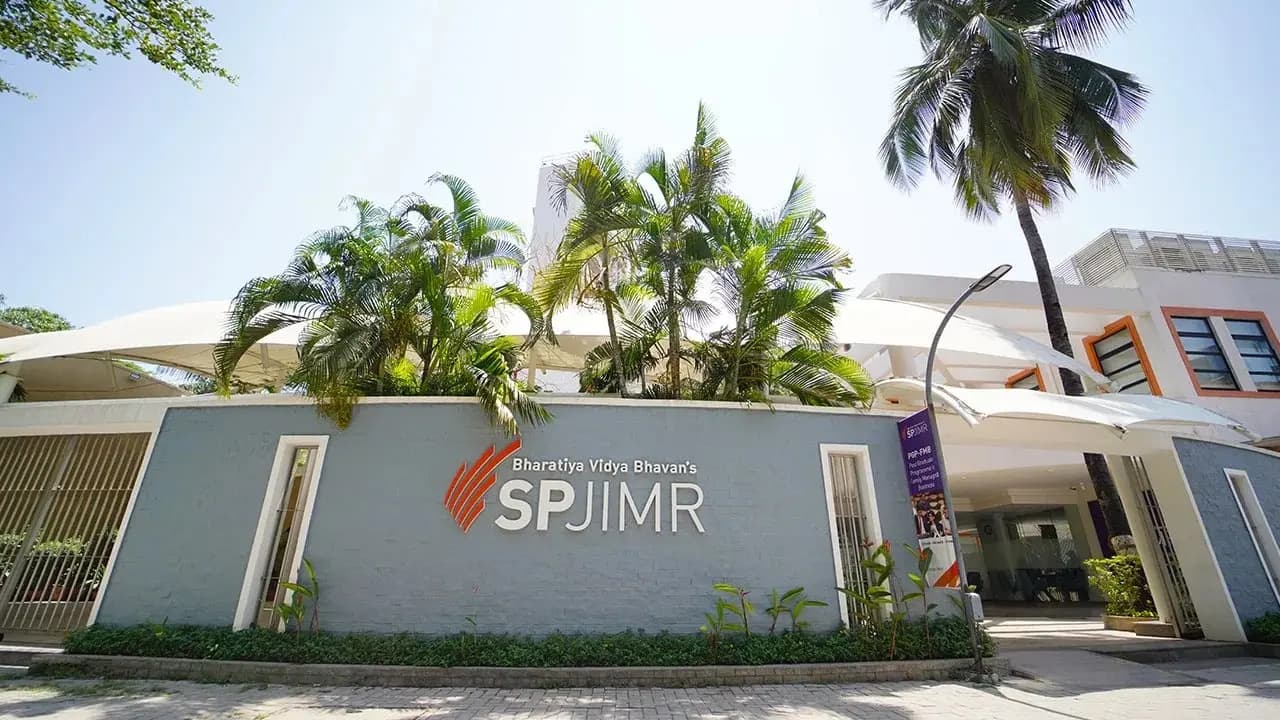 SPJIMR Class of 2028 records 100% summer internship placements, median stipend rises 17%
